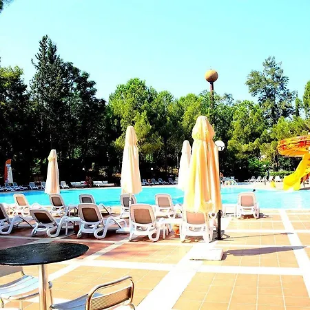 Meder Hotel 5*