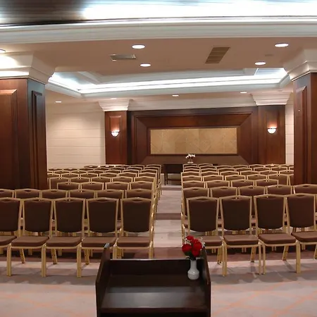 Meder Hotel